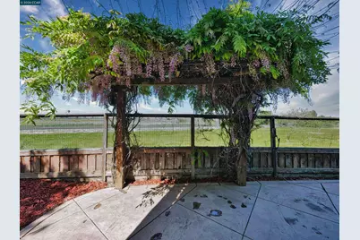236 Comeabout Circle, Pittsburg, CA 94565 - Photo 37