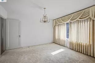 2972 El Monte Ave, Oakland, CA 94605 - Photo 7