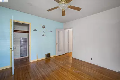2972 El Monte Ave, Oakland, CA 94605 - Photo 19