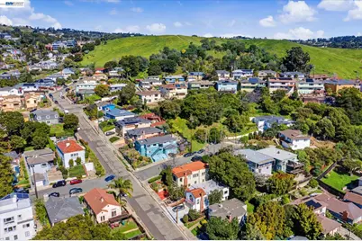 2972 El Monte Ave, Oakland, CA 94605 - Photo 39