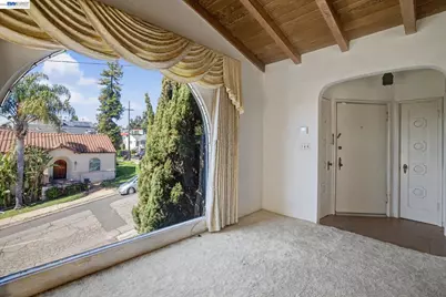 2972 El Monte Ave, Oakland, CA 94605 - Photo 11
