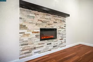 6860 Cunningham Way, Sacramento, CA 95828 - Photo 31