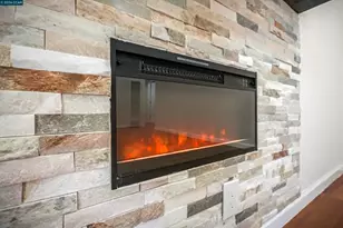 6860 Cunningham Way, Sacramento, CA 95828 - Photo 41