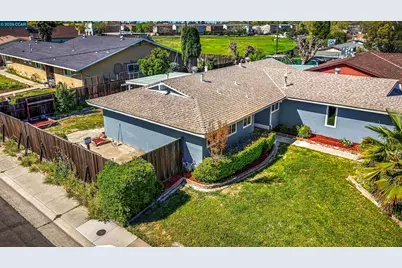 6860 Cunningham Way, Sacramento, CA 95828 - Photo 51