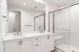 1668 Clement Ave, Alameda, CA 94501 - Photo 29