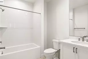 1668 Clement Ave, Alameda, CA 94501 - Photo 9