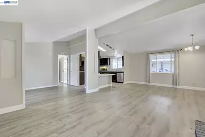 866 Spindrift #866, San Jose, CA 95134 - Photo 5