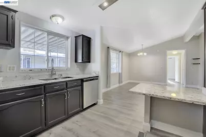 866 Spindrift #866, San Jose, CA 95134 - Photo 11