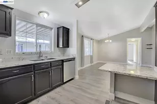 866 Spindrift, San Jose, CA 95134 - Photo 11