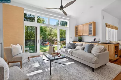 5 El Corte, Orinda, CA 94563 - Photo 9