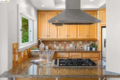 758 Spruce St, Berkeley, CA 94707 - Photo 5