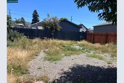 7000 Lockwood St, Oakland, CA 94621 - Photo 9