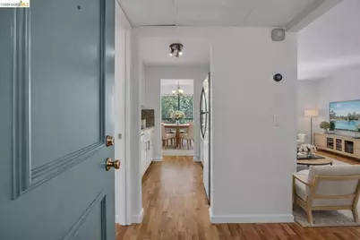 490 Civic Dr #409, Walnut Creek, CA 94596 - Photo 3