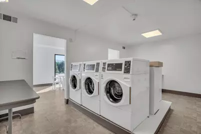 490 Civic Dr #409, Walnut Creek, CA 94596 - Photo 45