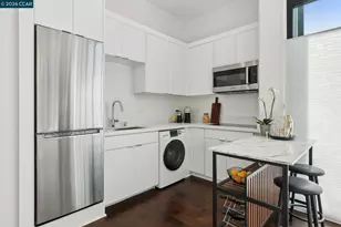 210 Lafayette Cir, Lafayette, CA 94549 - Photo 19