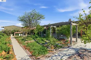 2222 Carmel Ct, Pittsburg, CA 94565 - Photo 39