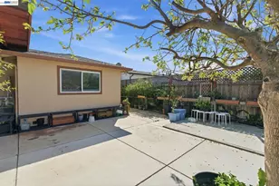 2222 Carmel Ct, Pittsburg, CA 94565 - Photo 37