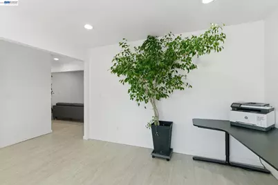 2222 Carmel Ct, Pittsburg, CA 94565 - Photo 15