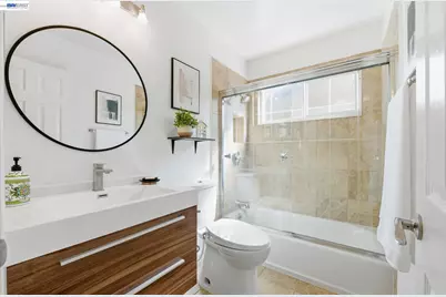 2446 Bing Pl, Union City, CA 94587 - Photo 11