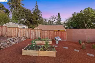 3292 Jordan Rd, Oakland, CA 94602 - Photo 27