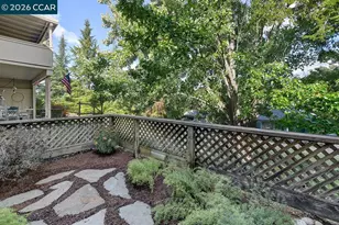 1136 Rockledge Ln, Walnut Creek, CA 94595 - Photo 17