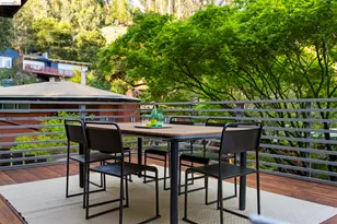 6476 Valley View Rd, Oakland, CA 94611 - Photo 47