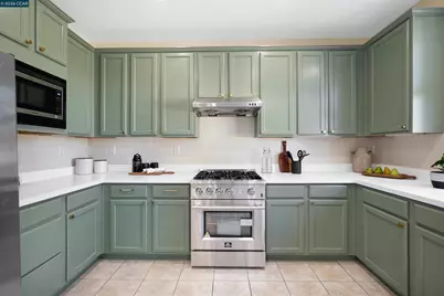 1012 Salt Spray Ter, Hercules, CA 94547 - Photo 23