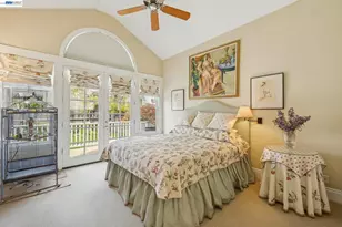 2070 Bush St, San Francisco, CA 94115 - Photo 9