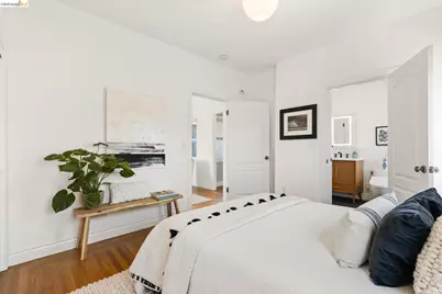 477 49th St, Oakland, CA 94609 - Photo 9