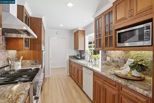 27 Whitehall Dr, Orinda, CA 94563 - Photo 7