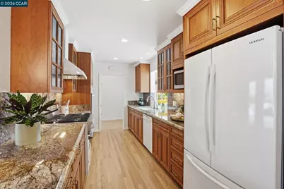 27 Whitehall Dr, Orinda, CA 94563 - Photo 9