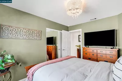 2486 Del Monte Dr, Fairfield, CA 94534 - Photo 31