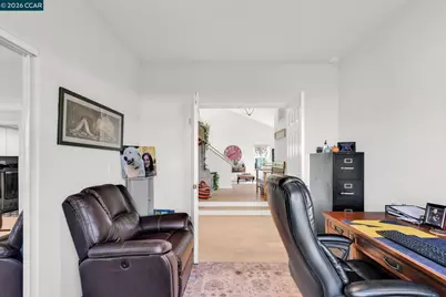 2486 Del Monte Dr, Fairfield, CA 94534 - Photo 21