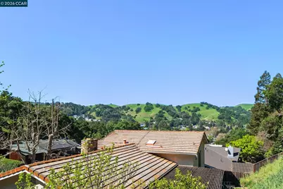 811 Shady Glen, Martinez, CA 94553 - Photo 11