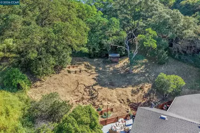 811 Shady Glen, Martinez, CA 94553 - Photo 43