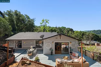 811 Shady Glen, Martinez, CA 94553 - Photo 25