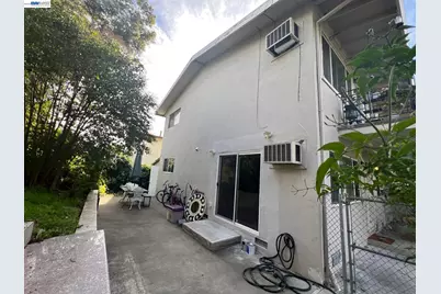 1594 Morgan, Walnut Creek, CA 94596 - Photo 17