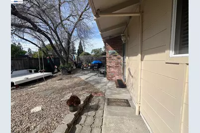 1594 Morgan, Walnut Creek, CA 94596 - Photo 23