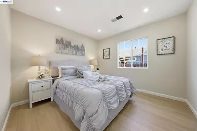 24834 Joyce St, Hayward, CA 94544 - Photo 25