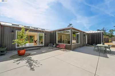 257 Orchard Rd, Orinda, CA 94563 - Photo 51