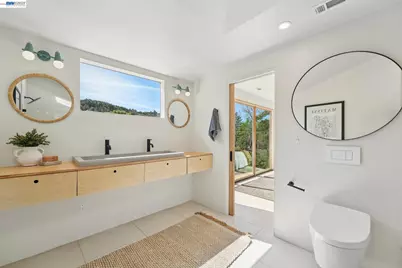 257 Orchard Rd, Orinda, CA 94563 - Photo 33