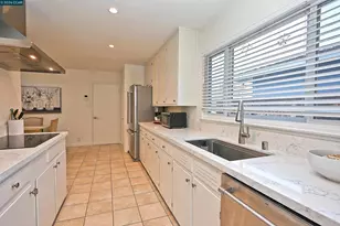 1156 Carey Dr, Concord, CA 94520 - Photo 9