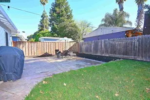 1156 Carey Dr, Concord, CA 94520 - Photo 31