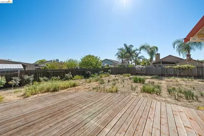 409 Hazelnut Dr, Oakley, CA 94561 - Photo 35