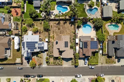 409 Hazelnut Dr, Oakley, CA 94561 - Photo 41