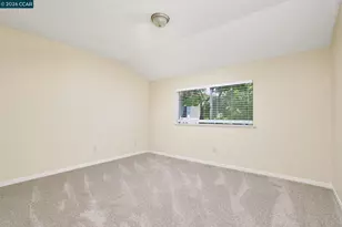 1706 Barton Dr, Fairfield, CA 94534 - Photo 19