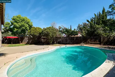 1706 Barton Dr, Fairfield, CA 94534 - Photo 21