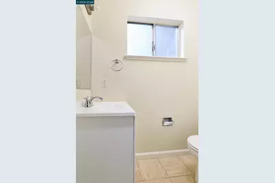 1706 Barton Dr, Fairfield, CA 94534 - Photo 9