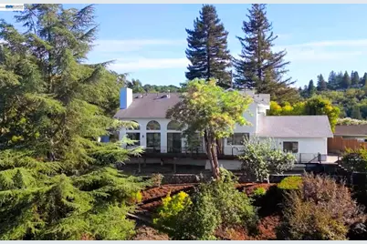 783 Solana Dr, Lafayette, CA 94549 - Photo 1