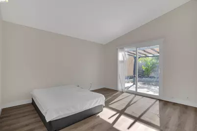 2921 Honeysuckle Cir, Antioch, CA 94531 - Photo 33